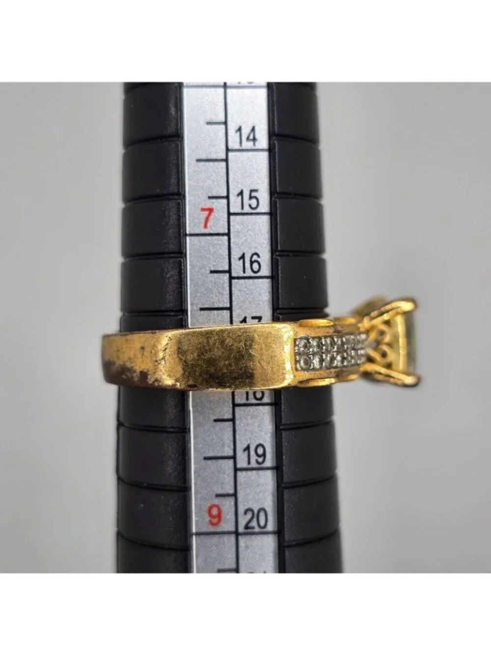 SETA Vintage Faux Engagement Ring Gold Tone Princess cut Rhinestone Sz 8 Signed